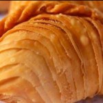 Ribbon Edge Curry Puff